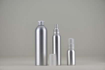 Flacons \"Tall Boston\" en aluminium | 50 ml (663-50)