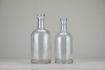 Bouteille \"oslo\" en verre blanc avec bouchon en verre | 500 ml - Bouchon en verre (BOUCH-V-OSLO-500)  2