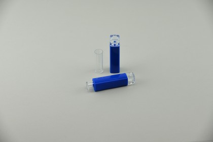 Tube distributeur à granules homéopatiques 2