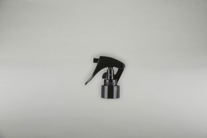 Fermetures pour bouillottes en polyéthylène et en PET (24/410) | Pistolet Trigger noi (650-TRIG-N)